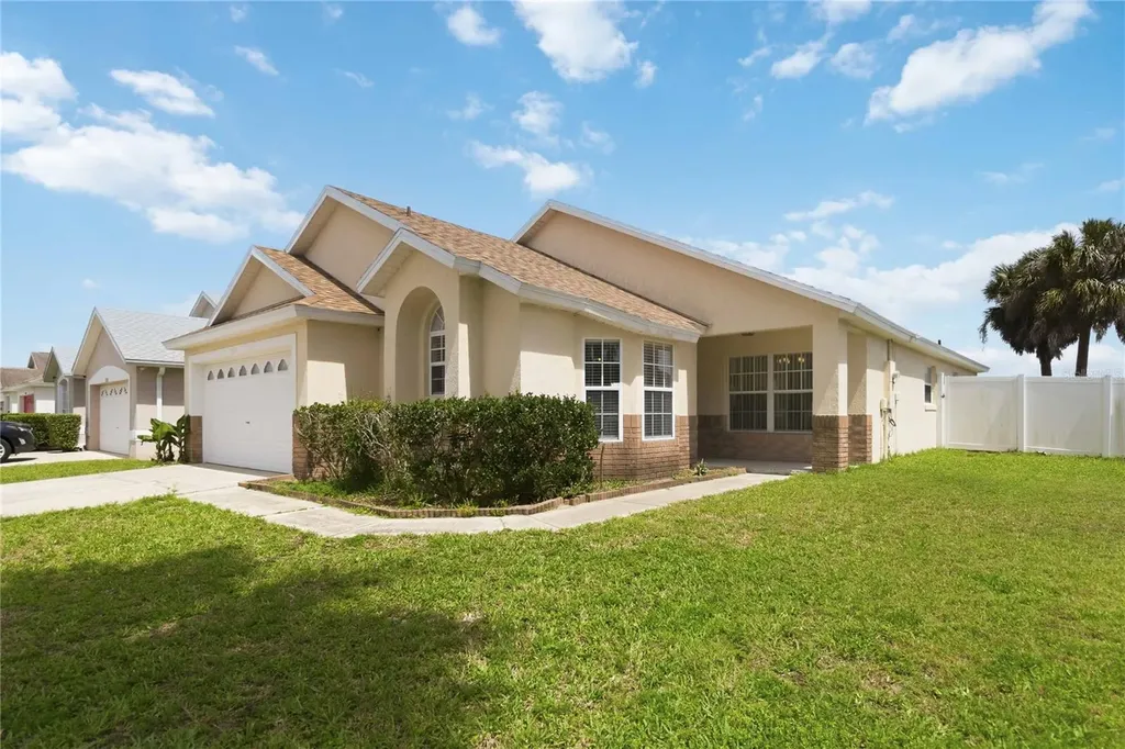 2531 Oneida Loop Kissimmee FL 34747