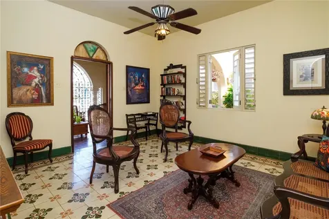 711 Concordia St., Miramar Dev. San Juan PR 00907