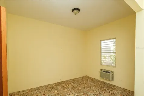711 Concordia St., Miramar Dev. San Juan PR 00907