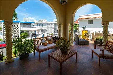 711 Concordia St., Miramar Dev. San Juan PR 00907