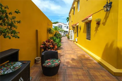 711 Concordia St., Miramar Dev. San Juan PR 00907