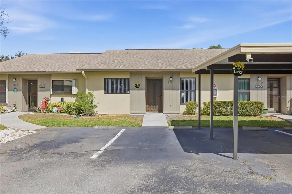 2721 60th Avenue Drive W Bradenton FL 34207