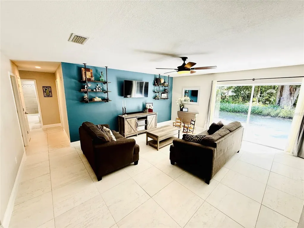 14337 Diplomat Drive Tampa FL 33613