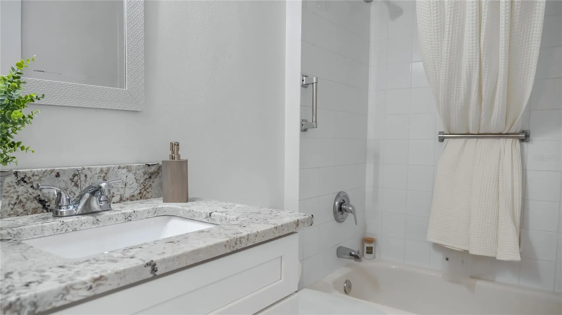 4517 Eaglewood Drive Leesburg FL 34748