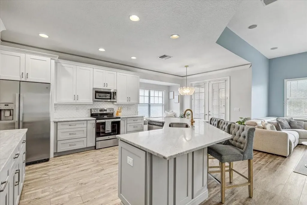 7204 S Saint Patrick Street Tampa FL 33616
