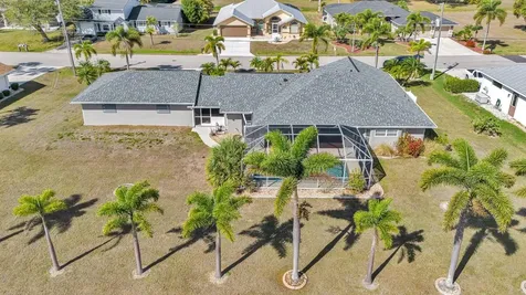 7518 Carambola Punta Gorda FL 33955