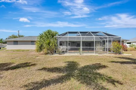 7518 Carambola Punta Gorda FL 33955