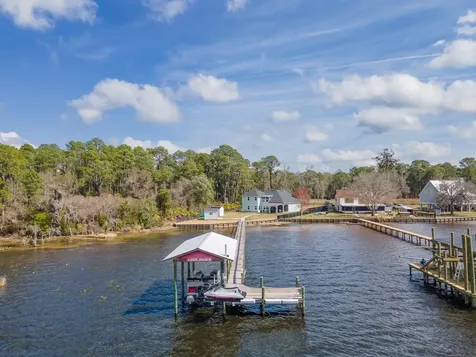 108 Maple Terrace Florahome FL 32140