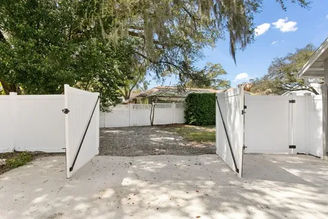 6404 Josephine Arbor Place Temple Terrace FL 33617