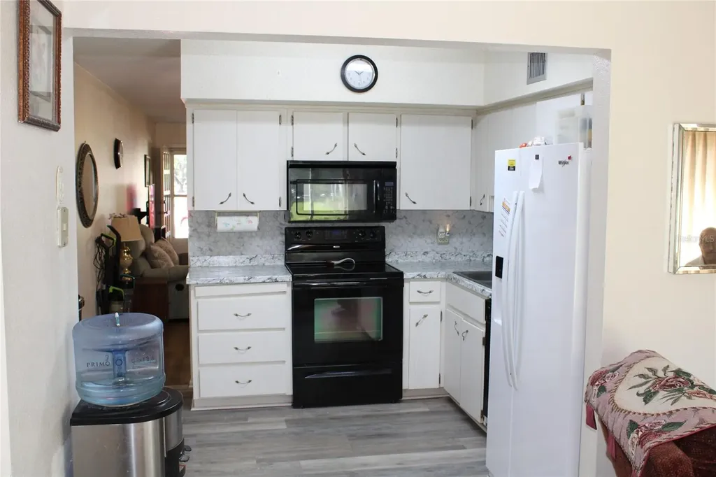 2360 Irish Lane Clearwater FL 33763