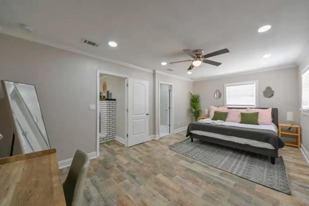 4803 Wishart Boulevard Tampa FL 33603