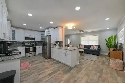4803 Wishart Boulevard Tampa FL 33603