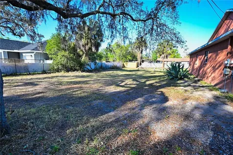 3222 N 48th Street Tampa FL 33605