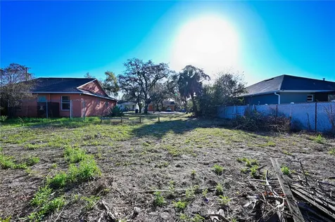 3222 N 48th Street Tampa FL 33605