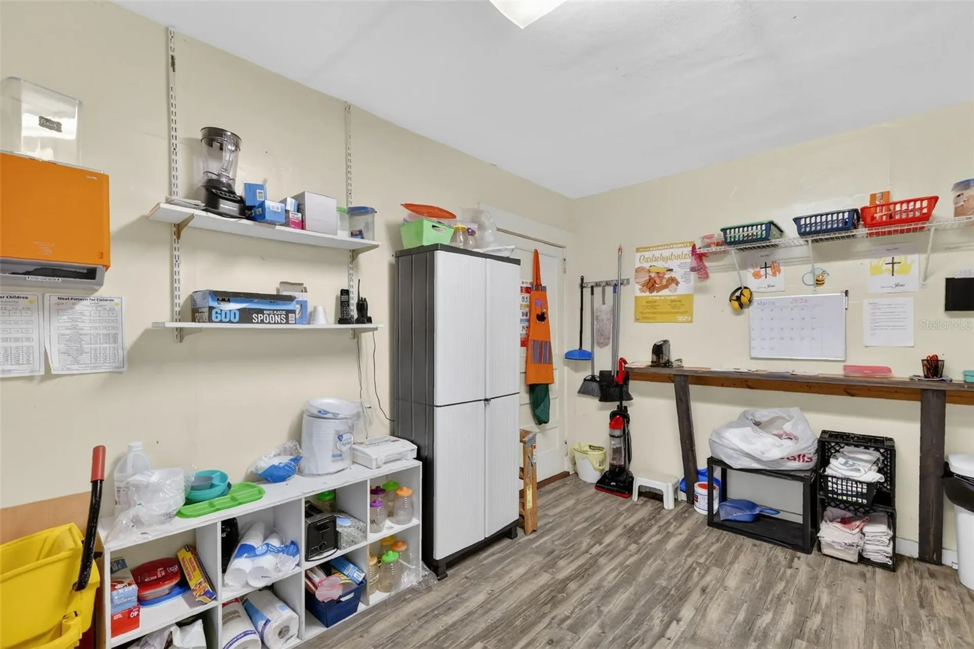 4075 N Highway 19a Mount Dora FL 32757