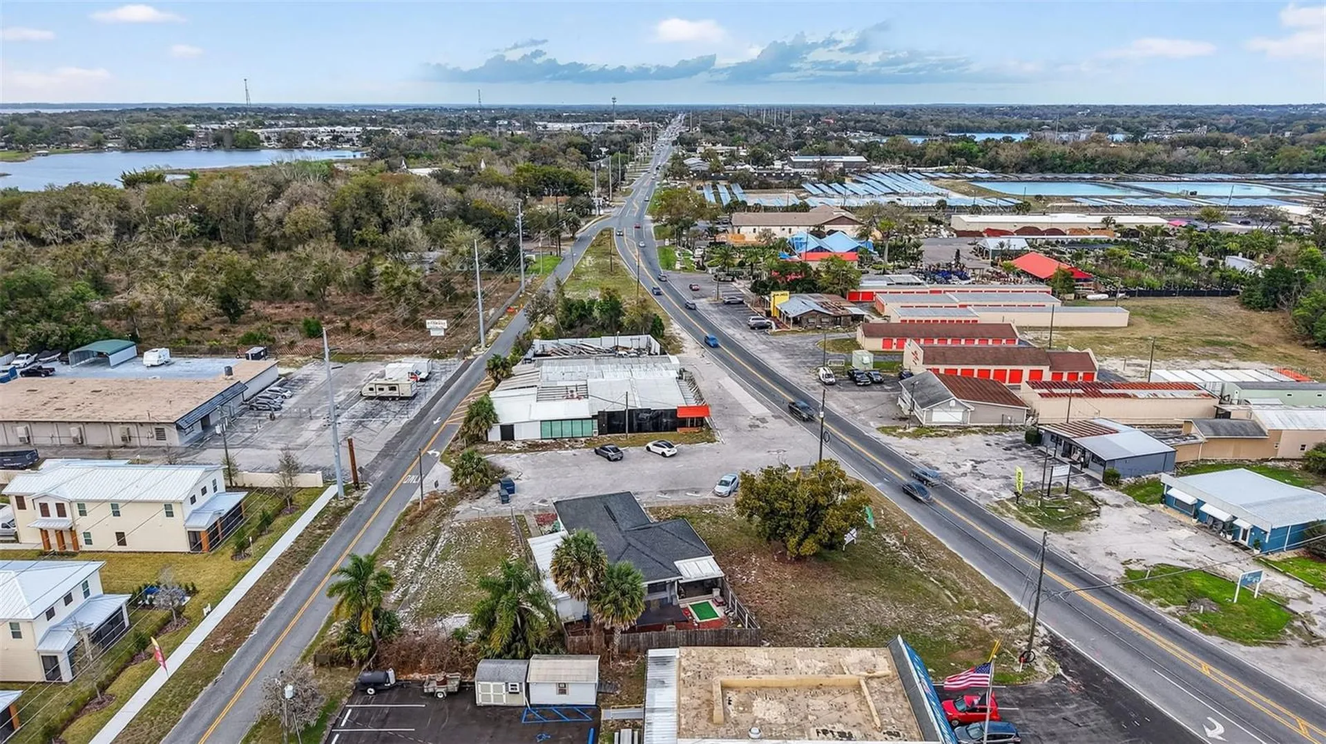 4075 N Highway 19a Mount Dora FL 32757