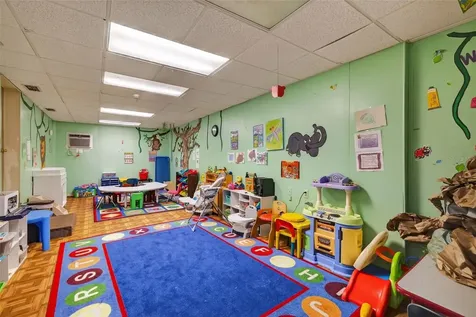 4075 N Highway 19a Mount Dora FL 32757