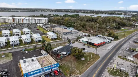 4075 N Highway 19a Mount Dora FL 32757