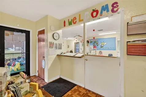 4075 N Highway 19a Mount Dora FL 32757
