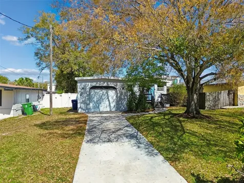 4611 W Paxton Avenue Tampa FL 33611
