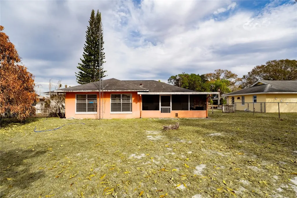 4601 Navarre Avenue Sebring FL 33872