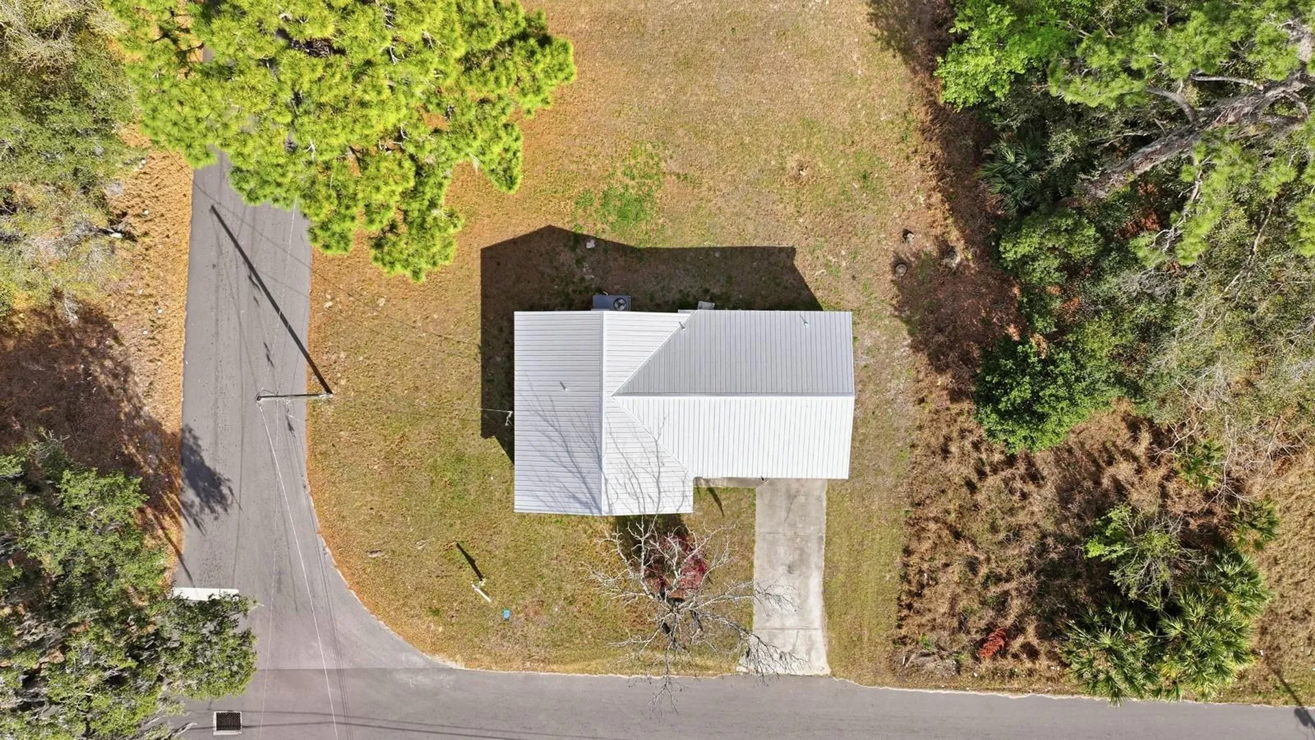 2627 Myrtle Avenue Mims FL 32754