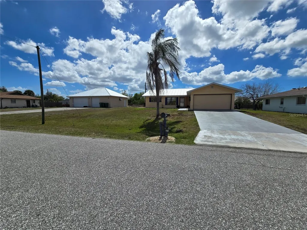 10075 Bentley Avenue Englewood FL 34224