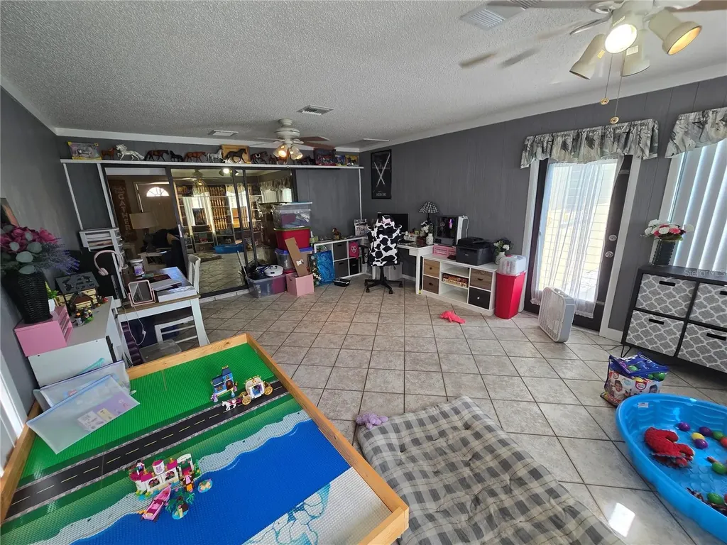 10075 Bentley Avenue Englewood FL 34224