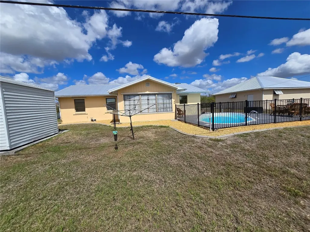 10075 Bentley Avenue Englewood FL 34224