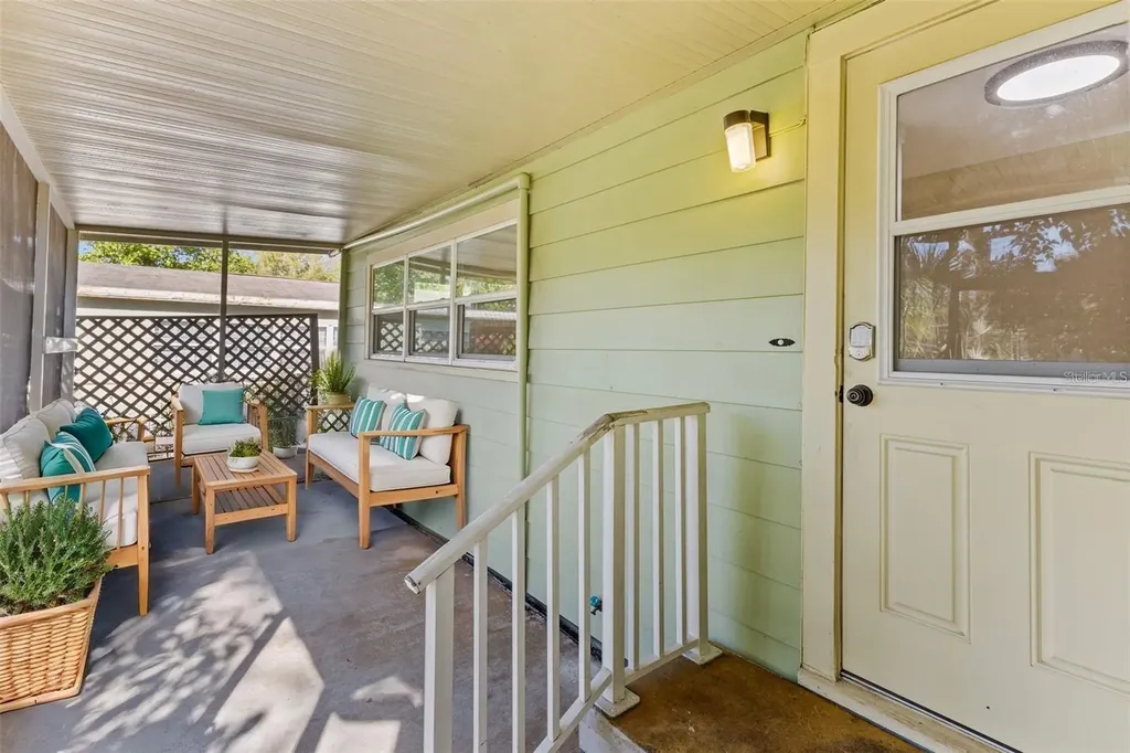 1908 W Fern Street Tampa FL 33604