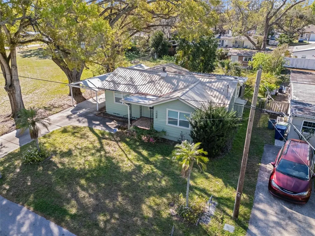 1908 W Fern Street Tampa FL 33604