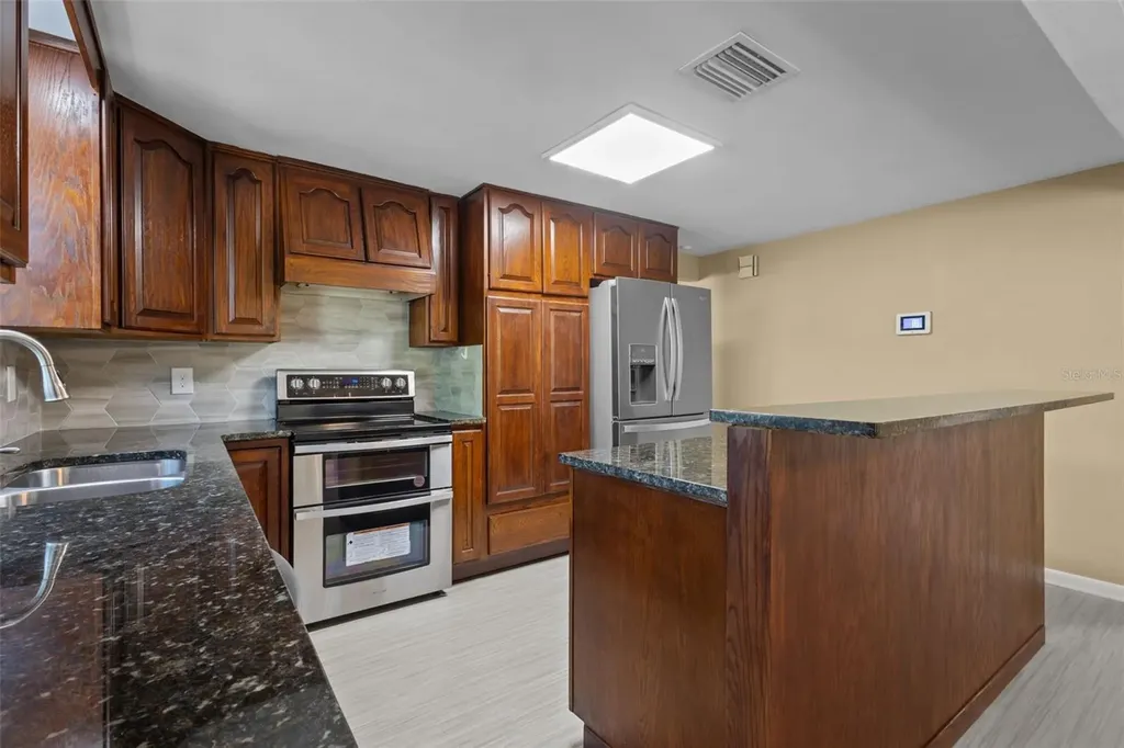 1908 W Fern Street Tampa FL 33604
