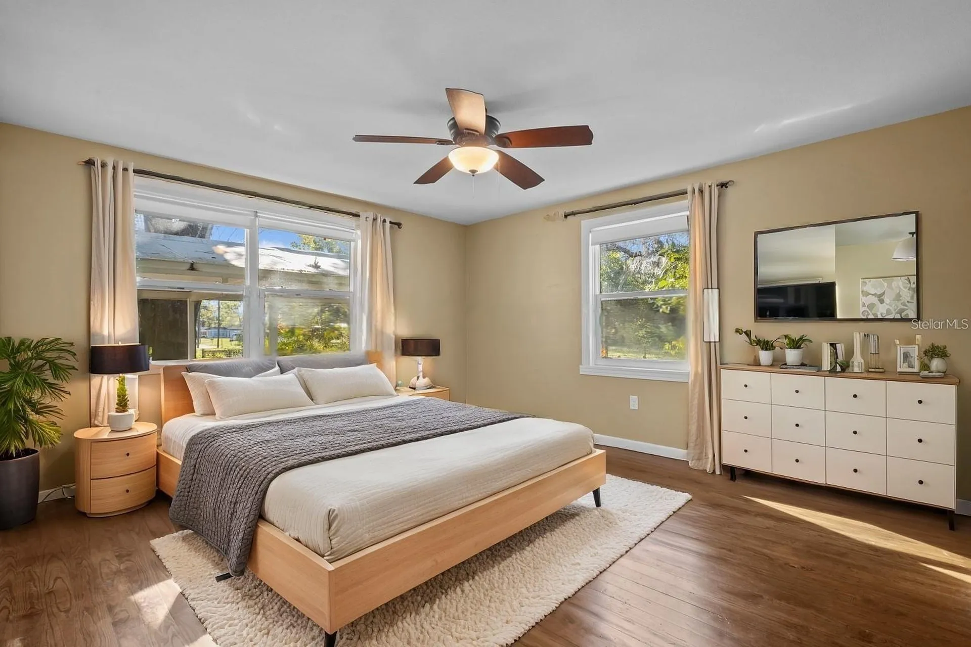 1908 W Fern Street Tampa FL 33604