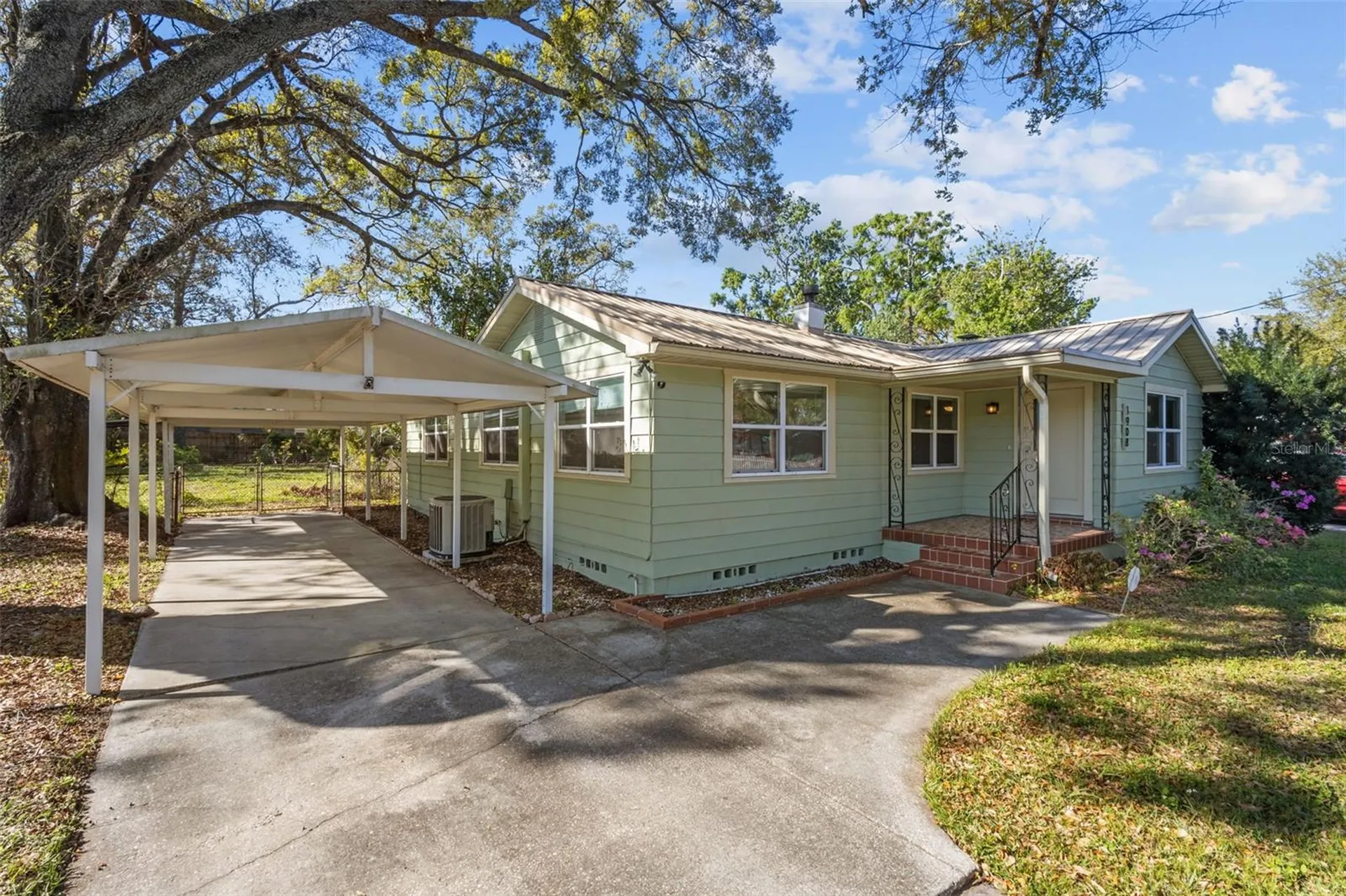 1908 W Fern Street Tampa FL 33604