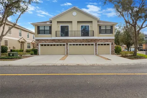 16505 Kingletridge Avenue Lithia FL 33547