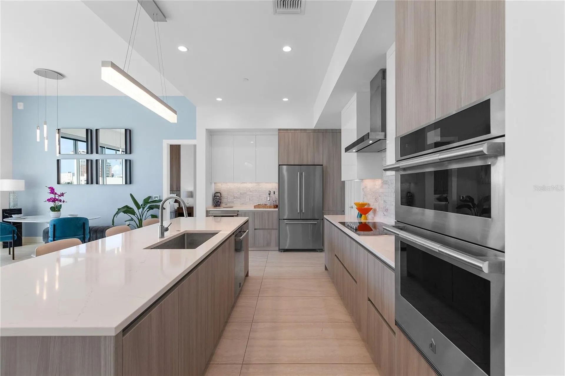301 Quay Commons Sarasota FL 34236