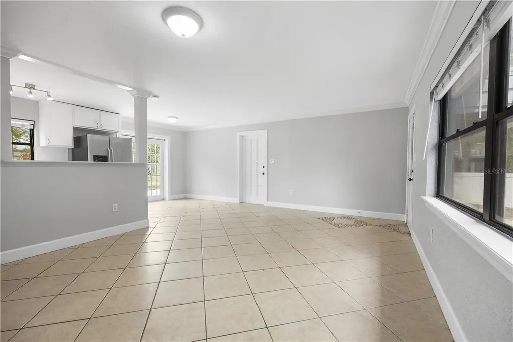 1614 Maureen Avenue Ocoee FL 34761