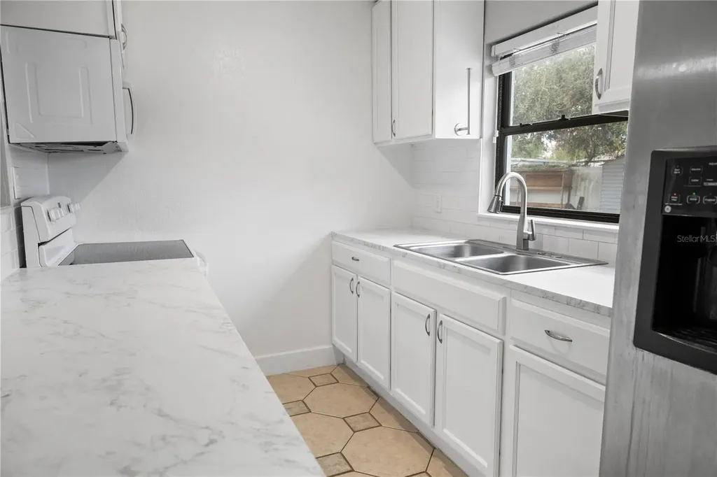 1614 Maureen Avenue Ocoee FL 34761