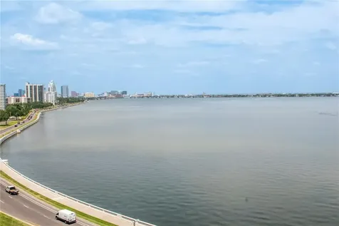 3101 W Bayshore Boulevard Tampa FL 33629