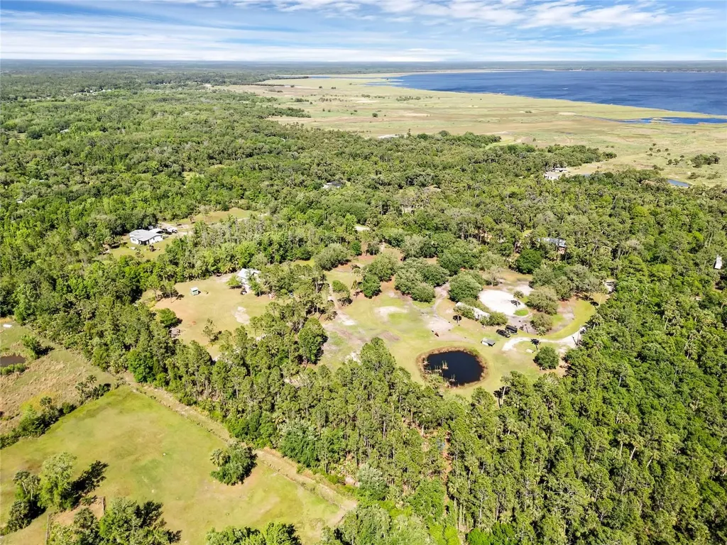 2321 Waccassa Street Geneva FL 32732