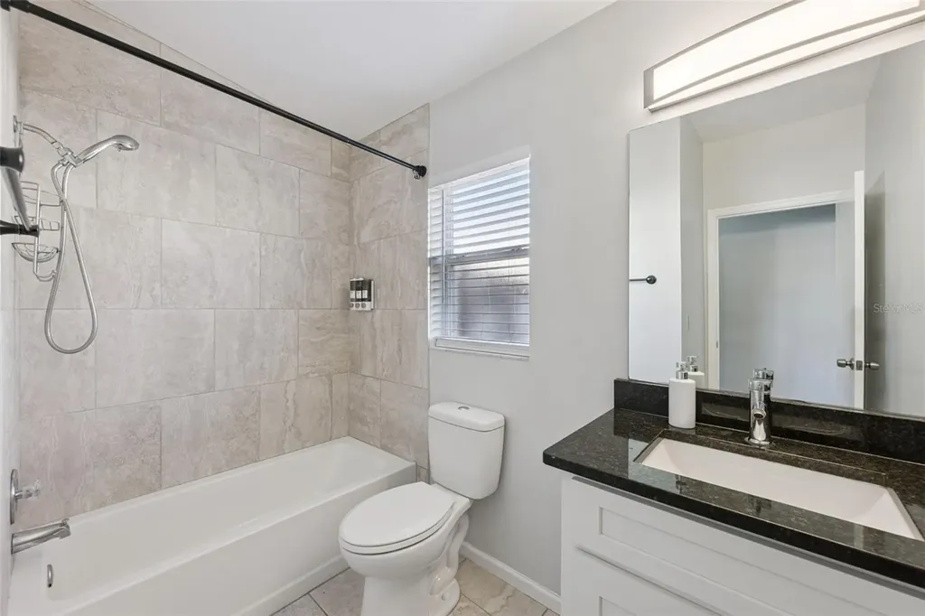 3861 Bentford Court Orlando FL 32817