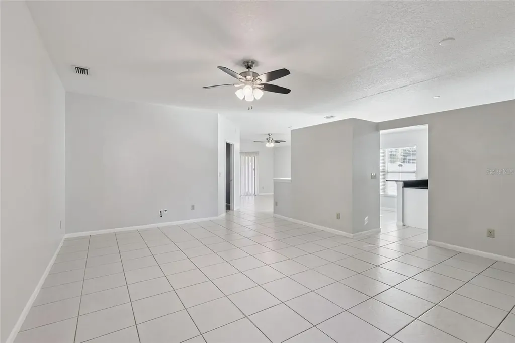 3861 Bentford Court Orlando FL 32817