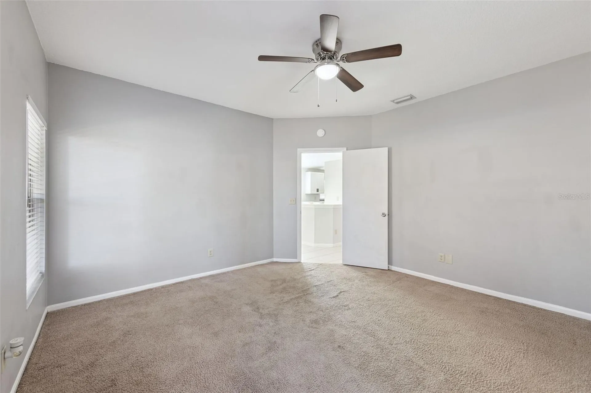 3861 Bentford Court Orlando FL 32817