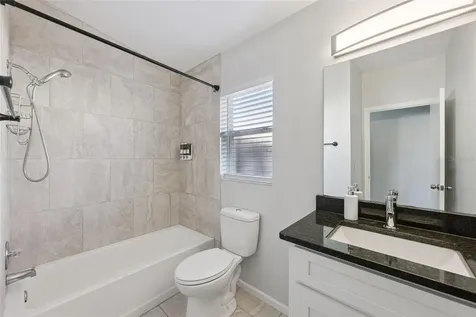 3861 Bentford Court Orlando FL 32817