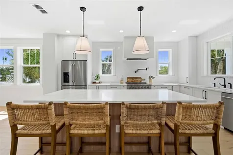 1811 Bayou Grande Boulevard NE St Petersburg FL 33703
