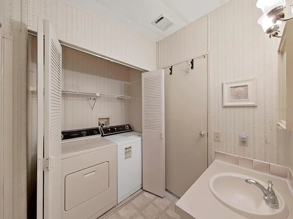 4969 Deerwood Drive Lakeland FL 33810