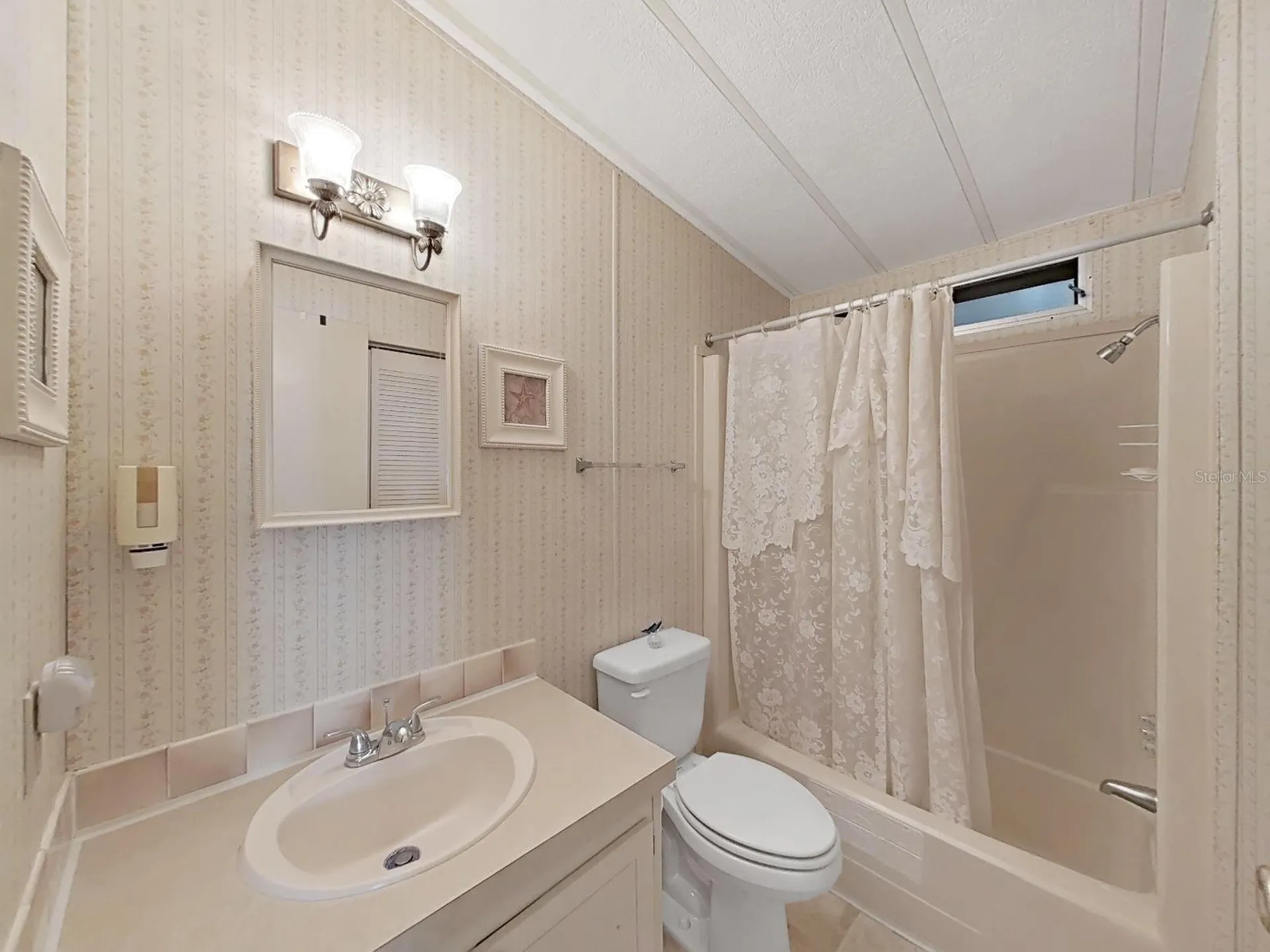 4969 Deerwood Drive Lakeland FL 33810