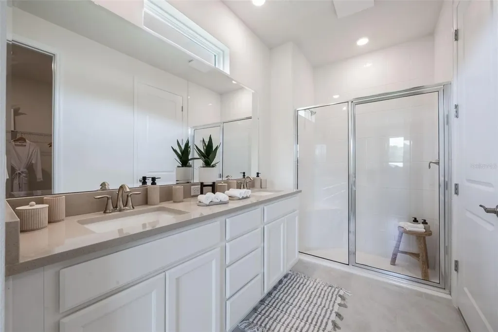 3961 Kennebunk Loop Mount Dora FL 32757