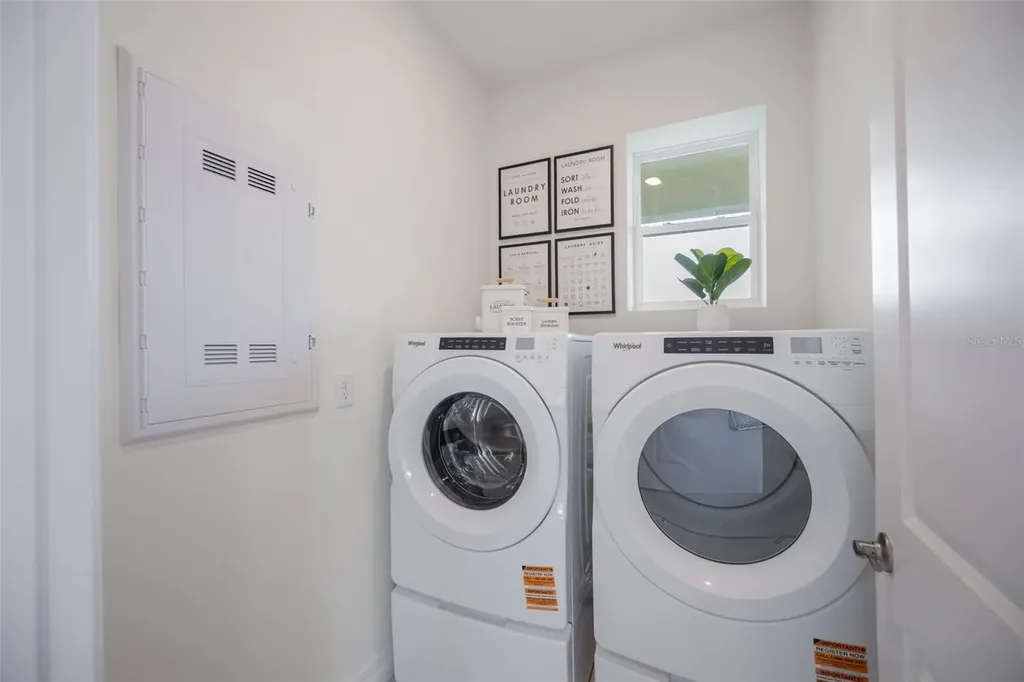 3961 Kennebunk Loop Mount Dora FL 32757
