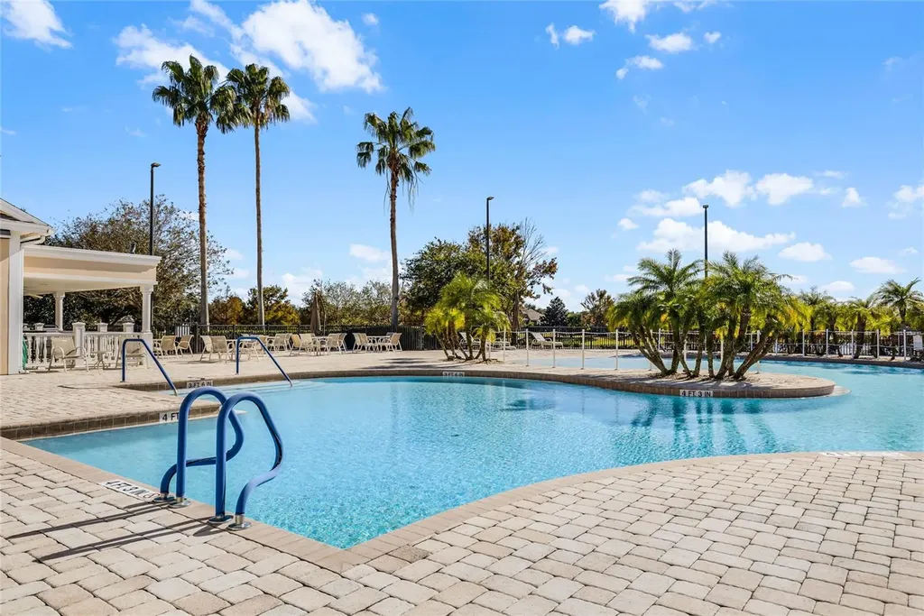 3961 Kennebunk Loop Mount Dora FL 32757